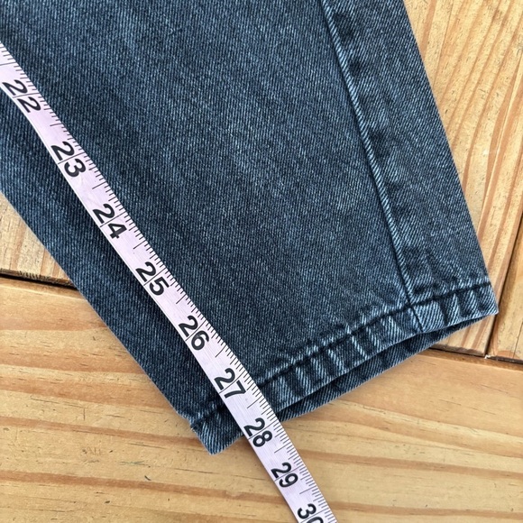 F21 Slouchy Fit black stonewash Button Fly womens jeans Size 25 - Picture 9 of 9